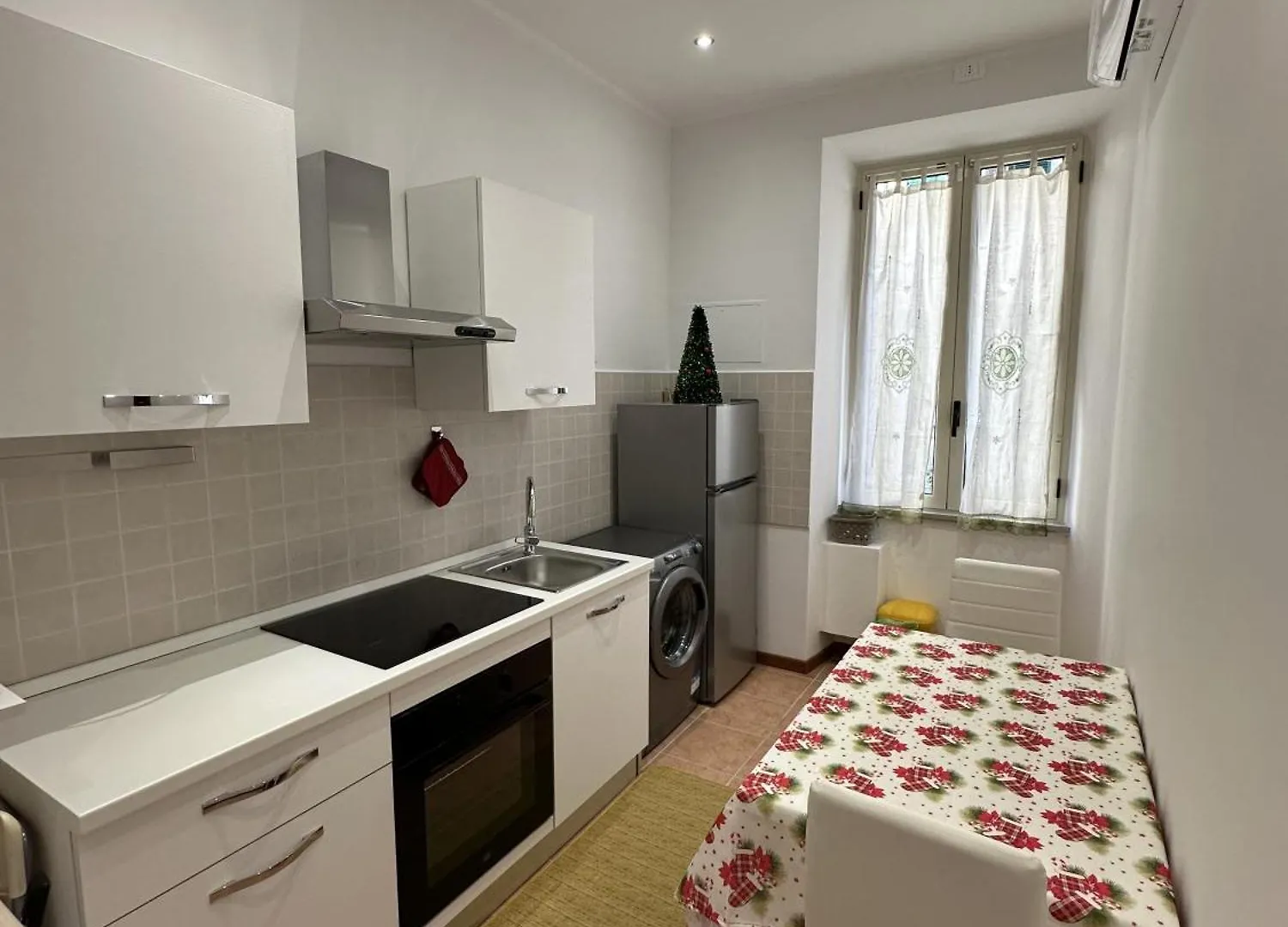 Mirti Garden View Apartment Rome