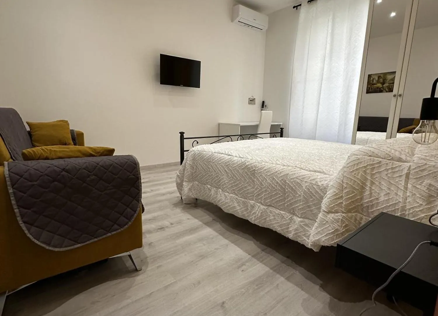 Mirti Garden View Apartment Rome